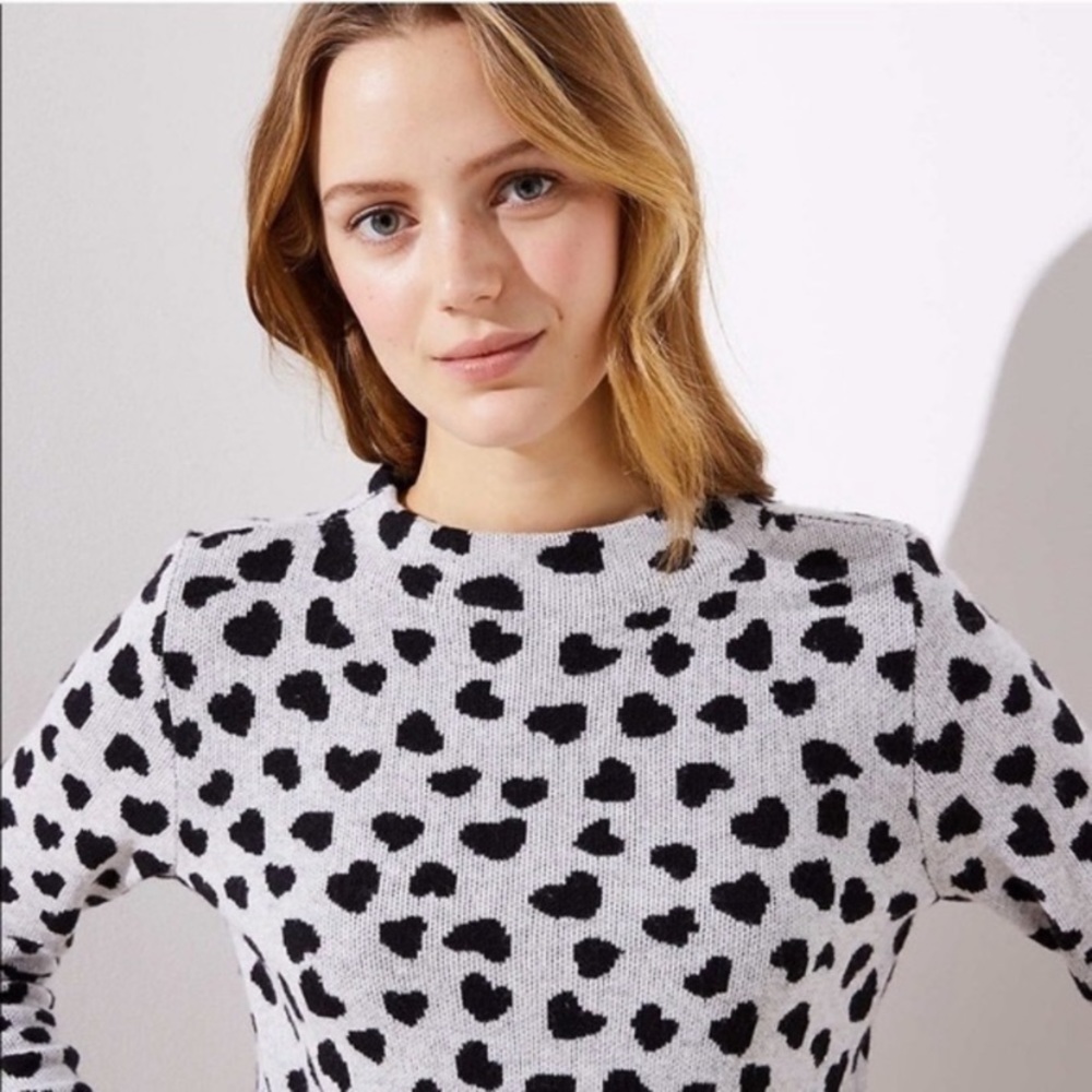 Loft Heart Print Mock Neck Sweater Size XS Petite - Picture 1 of 5